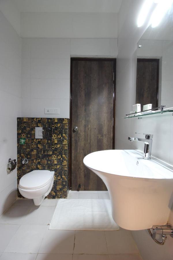 Hotel K11 Haldwani Luaran gambar