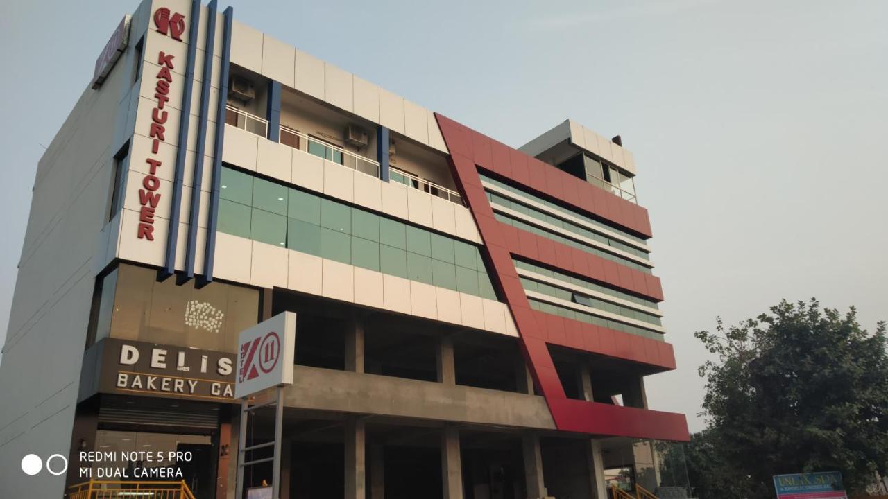 Hotel K11 Haldwani Luaran gambar